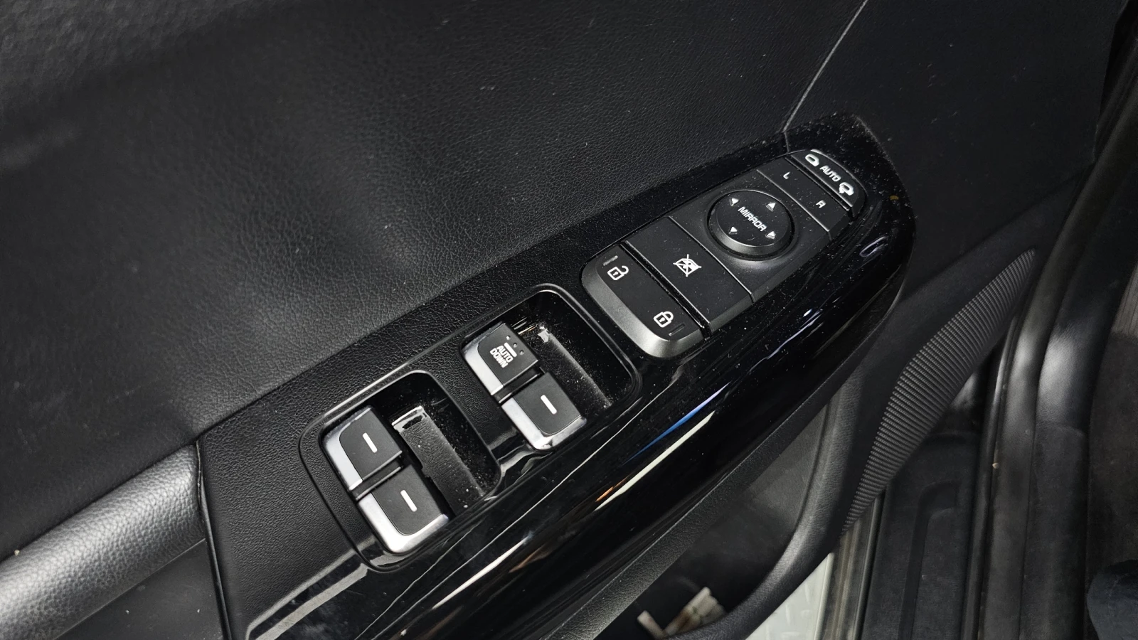 Kia Sportage 2.0 2WD PRESTIGE  | Mobile.bg   17