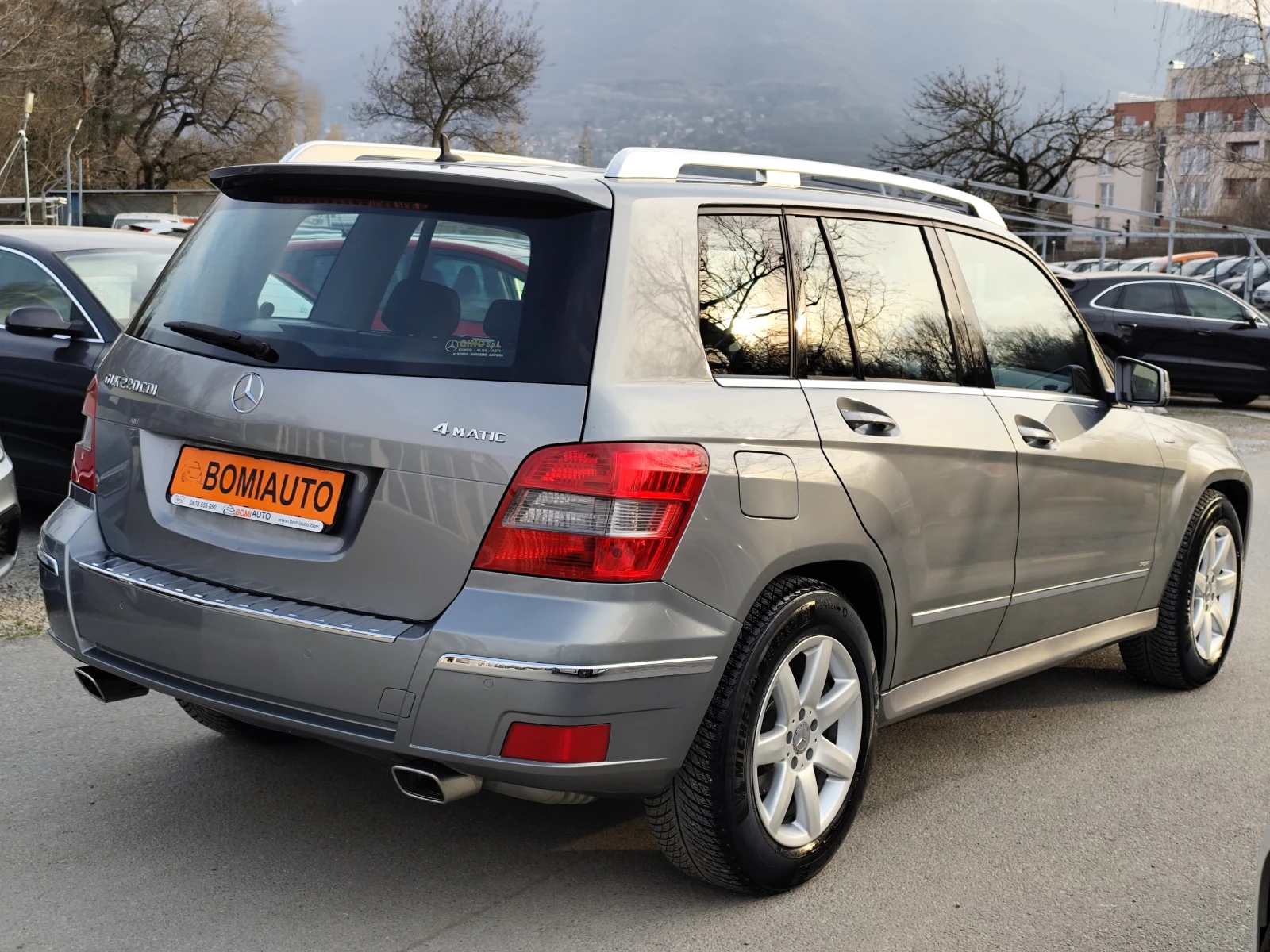 Mercedes-Benz GLK 220CDi 4MATIC* АВТОМАТИК* EURO5A* NAVI* , снимка 4 - Автомобили и джипове - 53886225
