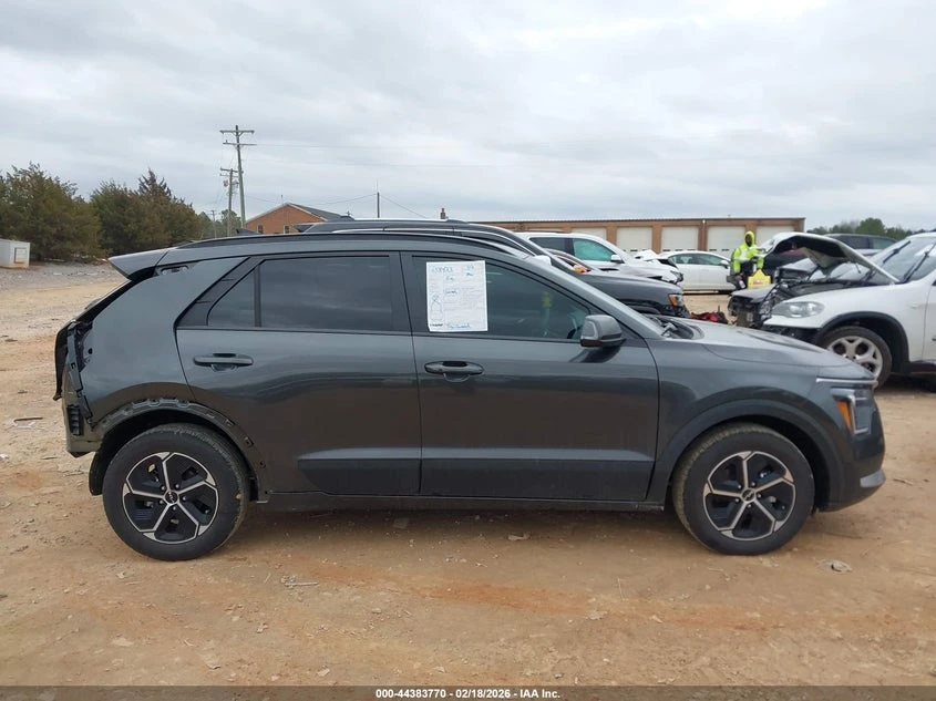 Kia Niro 1.6l Ex, снимка 13 - Автомобили и джипове - 54098287