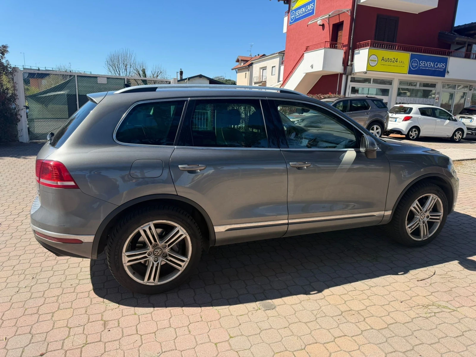 VW Touareg 3.0 TDI tiptronic BlueMotion Techn. Executi | Mobile.bg � ����������� 5