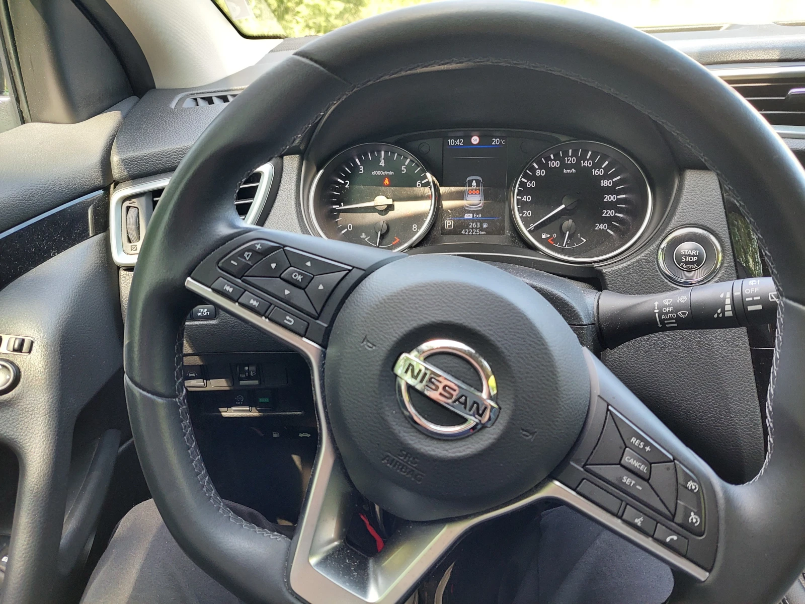 Nissan Qashqai N-connecta Plus, снимка 5 - Автомобили и джипове - 55141638