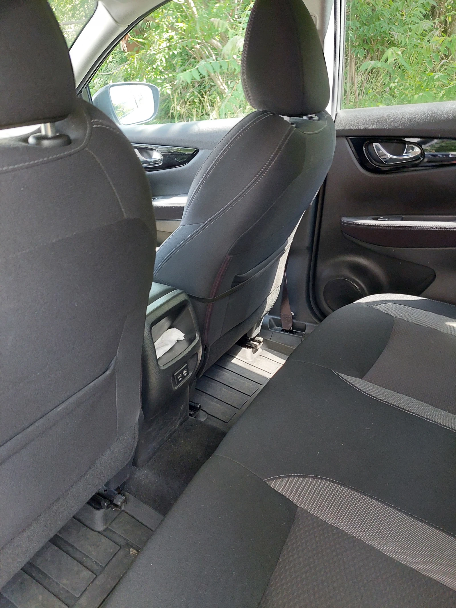 Nissan Qashqai N-connecta Plus, снимка 13 - Автомобили и джипове - 55141638
