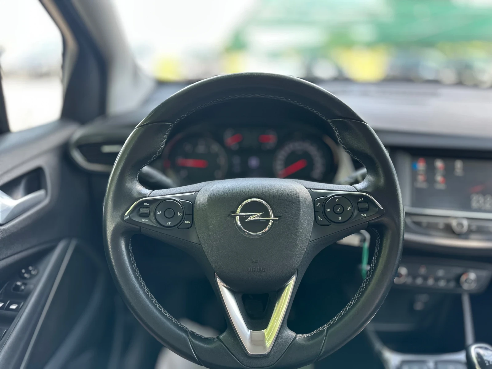 Opel Crossland X 1.6 HDi 2018 157 хил км ТОП СЪСТОЯНИЕ!!!!, снимка 15 - Автомобили и джипове - 55150309