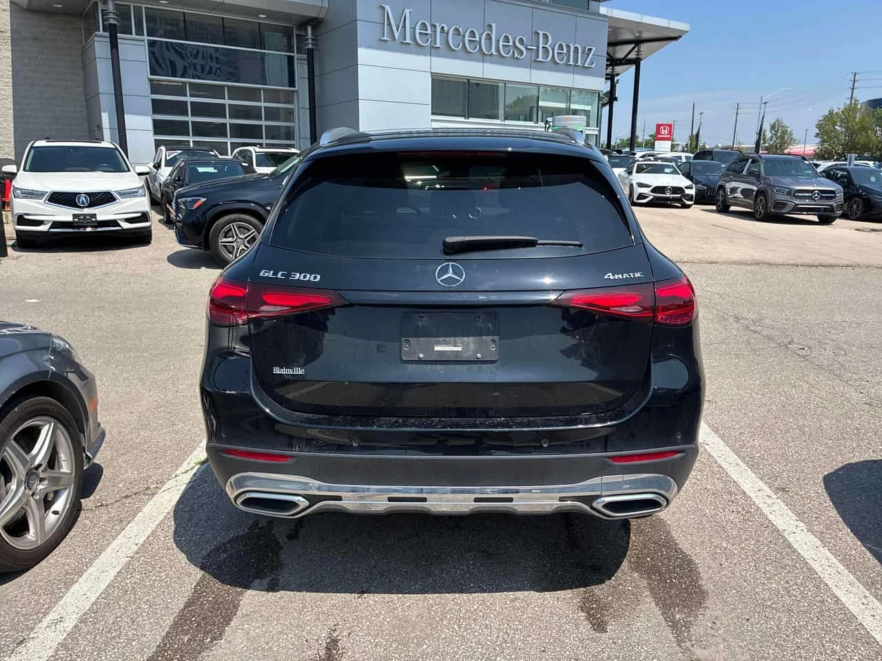 Mercedes-Benz GLC 300 | CARFAX | БЕЗ ПЪРВОНАЧАЛНА ВНОСКА, снимка 4 - Автомобили и джипове - 55304382