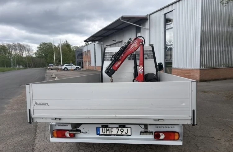 Renault Master 2.3dci + КРАН, снимка 4 - Бусове и автобуси - 55781297