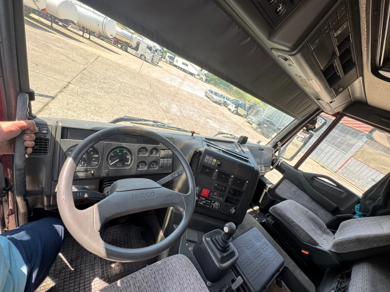 Iveco EuroStar 190E38, снимка 10 - Камиони - 52705849
