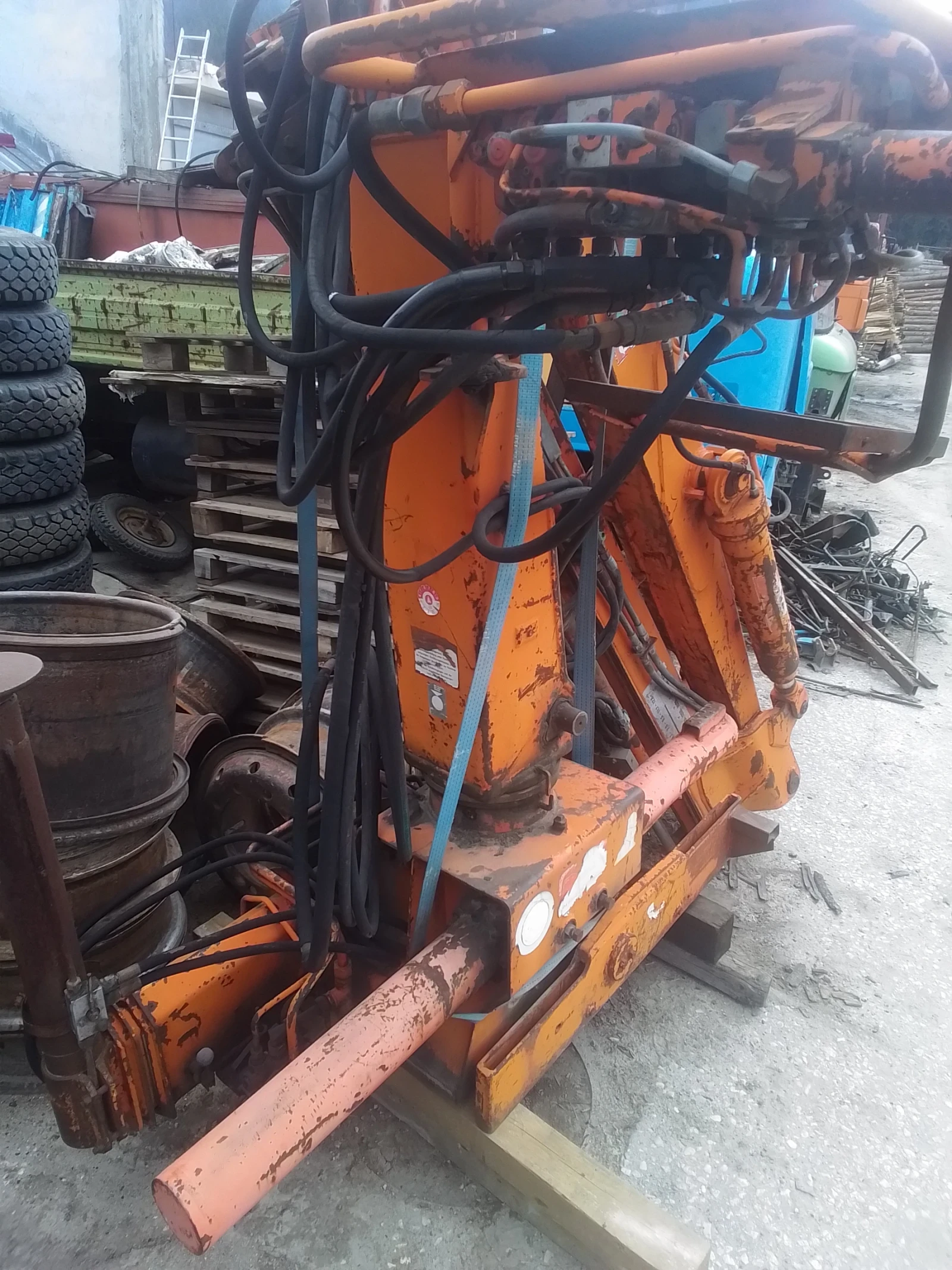 Kamaz 53212 Кран 8 метра , снимка 2 - Камиони - 54428530