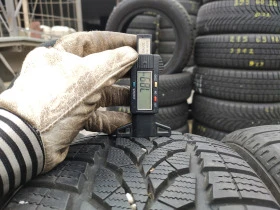 Гуми Зимни 215/65R16, снимка 6