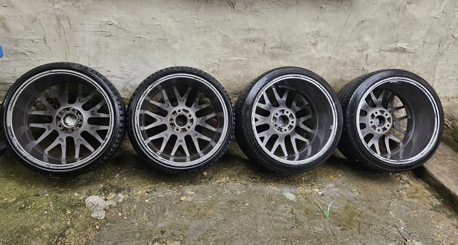 Гуми с джанти Други 215/35R19, снимка 3 - Гуми и джанти - 54653329