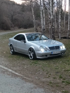 Mercedes-Benz CLK мн.добро газ, снимка 11