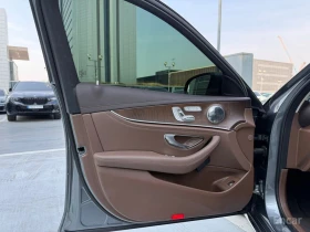 Mercedes-Benz E 220, снимка 10