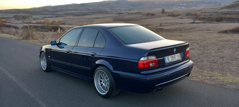 BMW 520 i, снимка 4 - Автомобили и джипове - 47814931