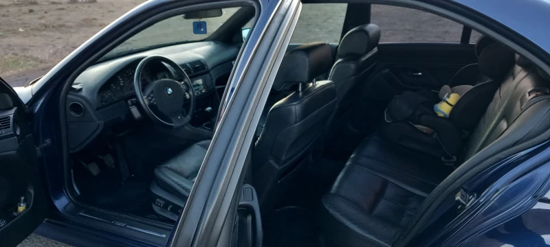 BMW 520 i, снимка 10 - Автомобили и джипове - 47814931