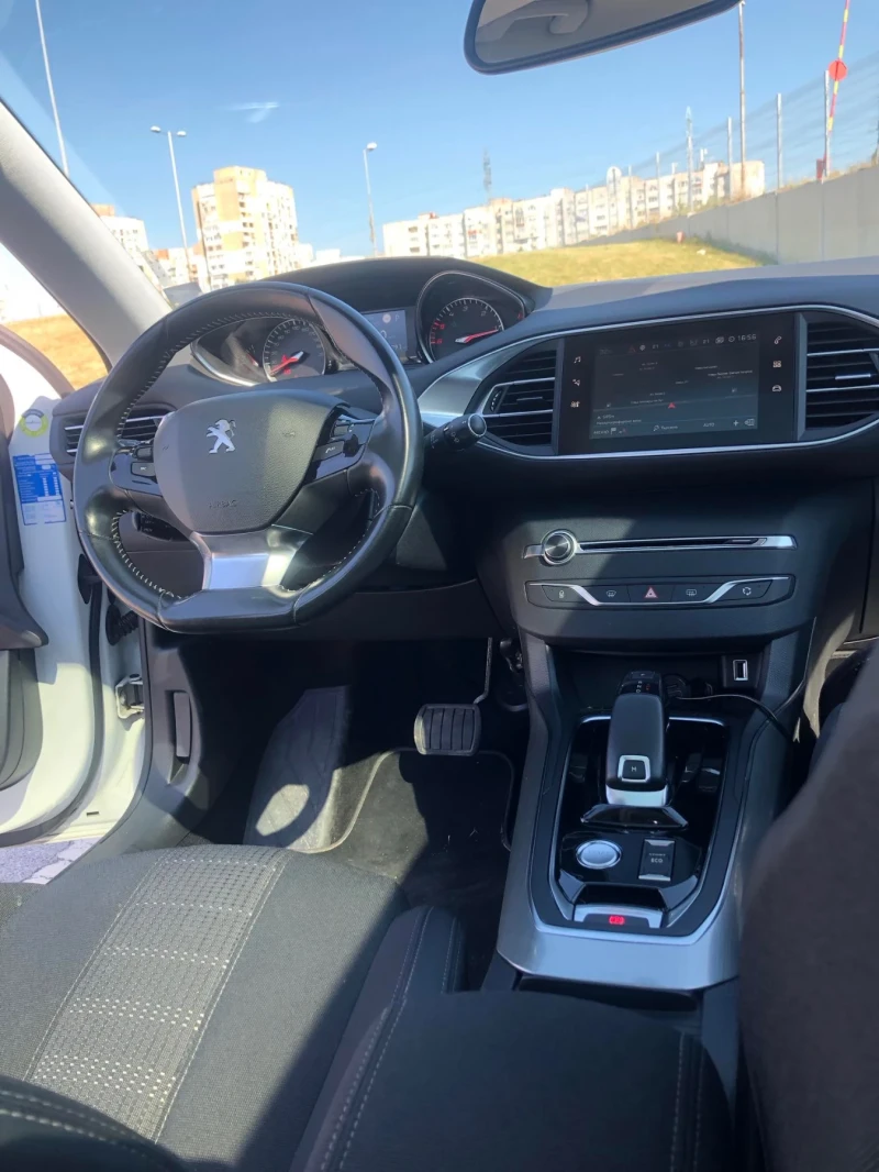 Peugeot 308 Allure, снимка 8 - Автомобили и джипове - 49321161