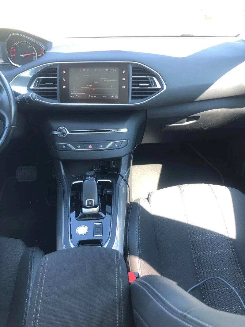 Peugeot 308 Allure, снимка 15 - Автомобили и джипове - 49321161