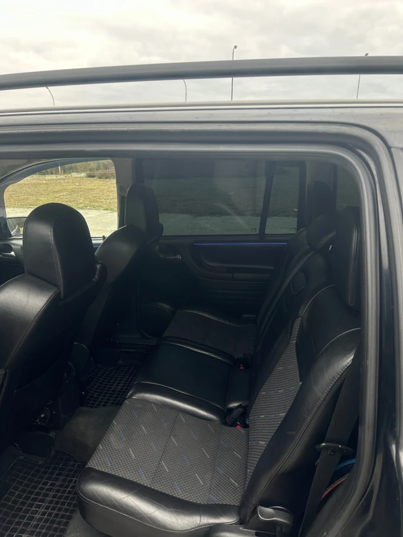 Opel Zafira 2.2 LPG ВЕРИГА 7 МЕСТНА, снимка 9 - Автомобили и джипове - 52308653