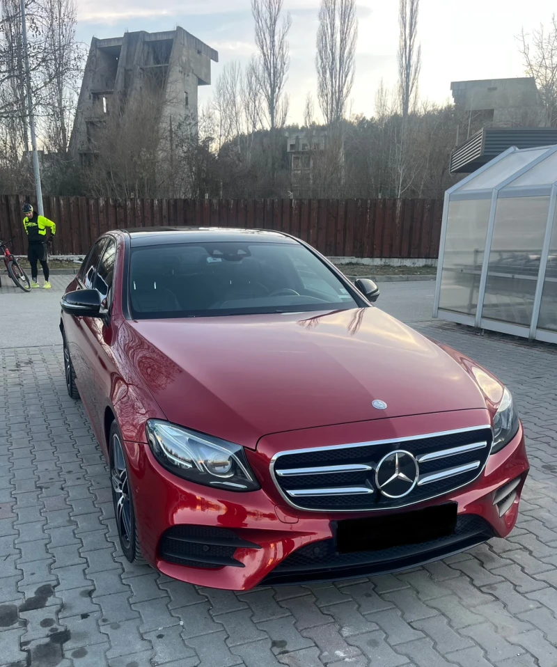 Mercedes-Benz E 350 AMG Line + Multibeam , снимка 2 - Автомобили и джипове - 49393061