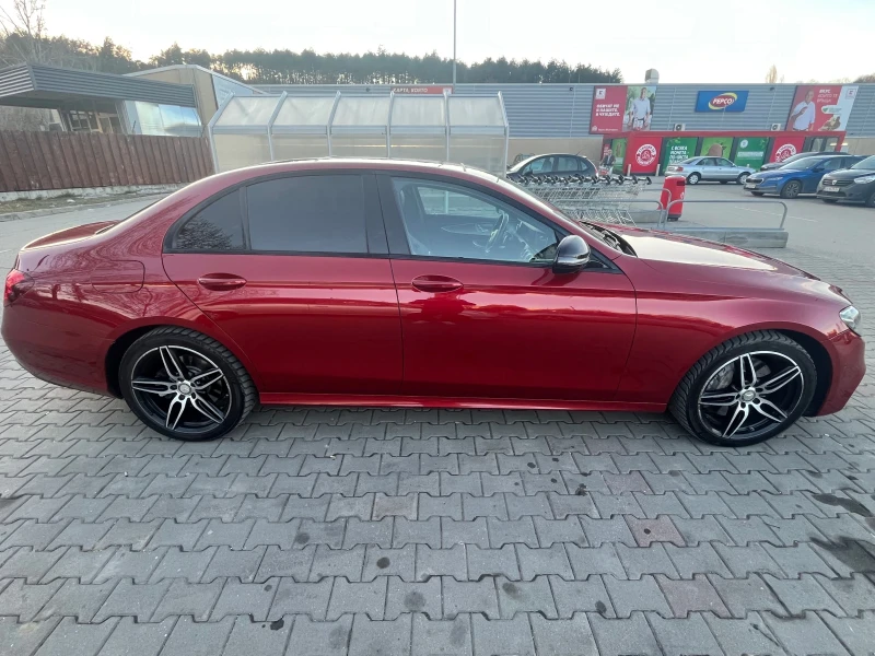 Mercedes-Benz E 350 AMG Line + Multibeam , снимка 4 - Автомобили и джипове - 49393061