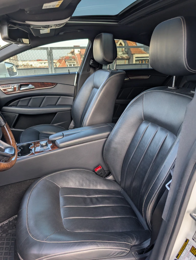 Mercedes-Benz CLS 550 RWD, снимка 9 - Автомобили и джипове - 52454802