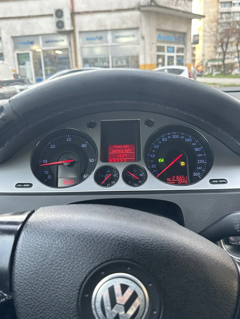 VW Passat COMMON RAIL, снимка 5 - Автомобили и джипове - 52554202