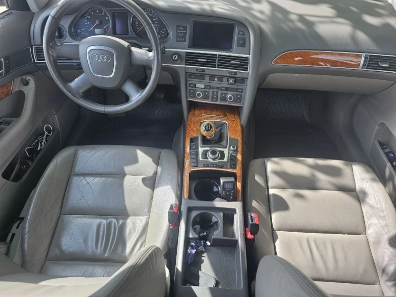 Audi A6 2.4 бензин /газ, снимка 8 - Автомобили и джипове - 52611426