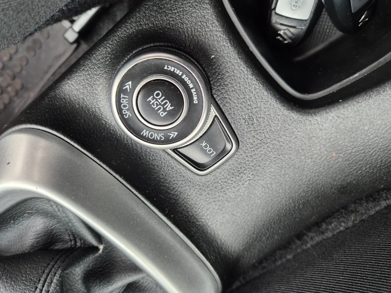 Suzuki SX4 1.6Diesel EURO 6 4x4, снимка 8 - Автомобили и джипове - 52815436