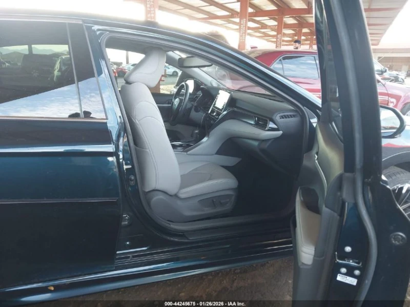 Toyota Camry 2.5l Xse Hybrid, снимка 5 - Автомобили и джипове - 53427261