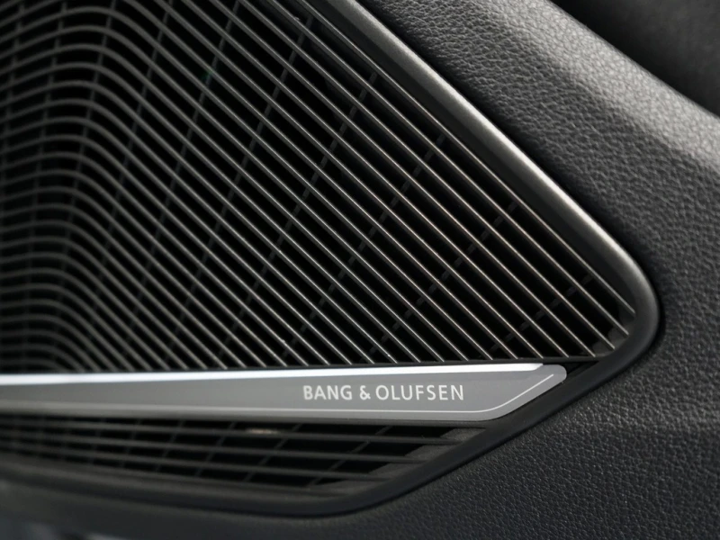 Audi S5 * Technik* Aвтокредит* * Пълна сервизна история* , снимка 15 - Автомобили и джипове - 53429937