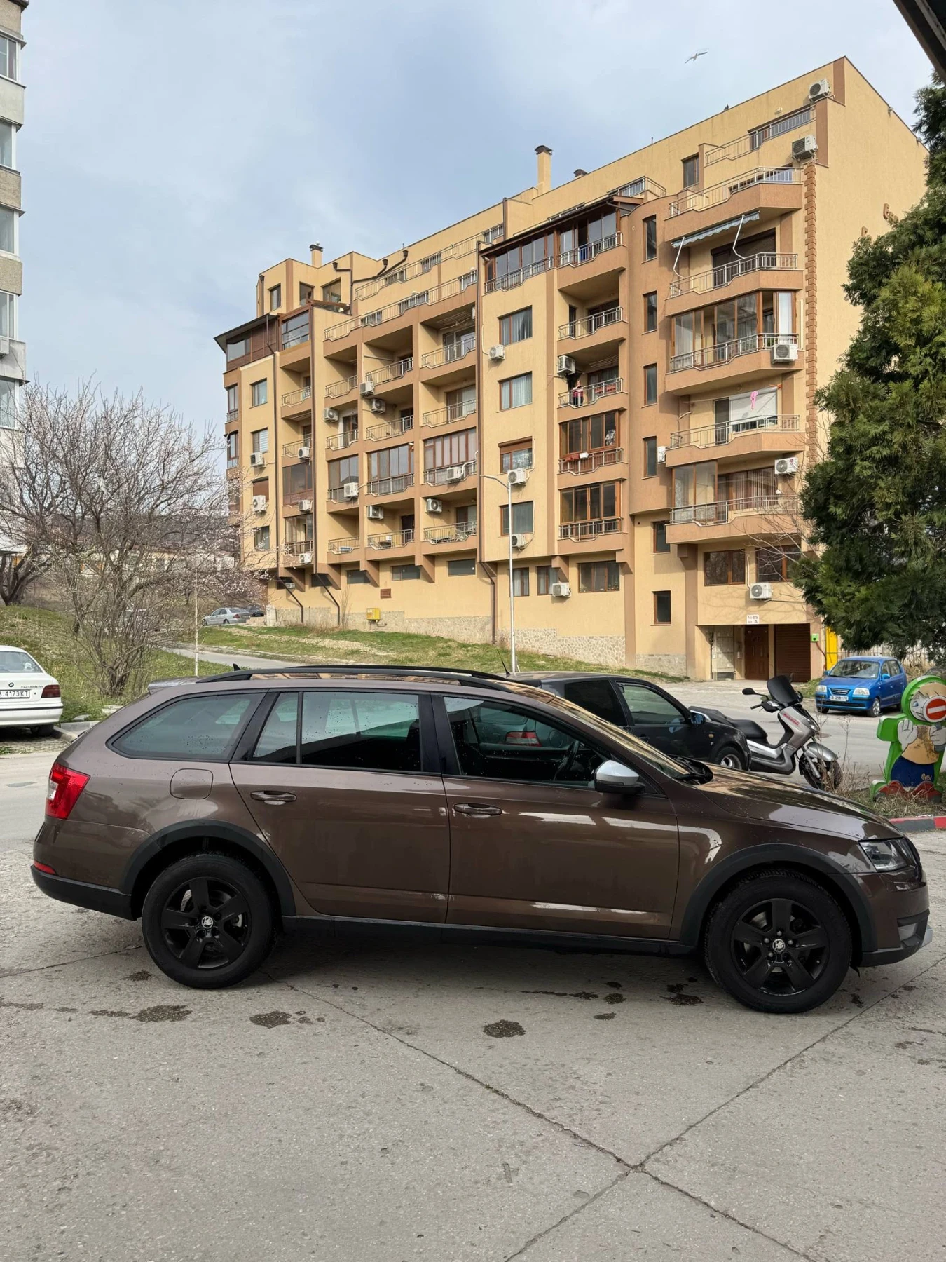Skoda Octavia Scaut Лизинг без първоначална вноска - изображение 9