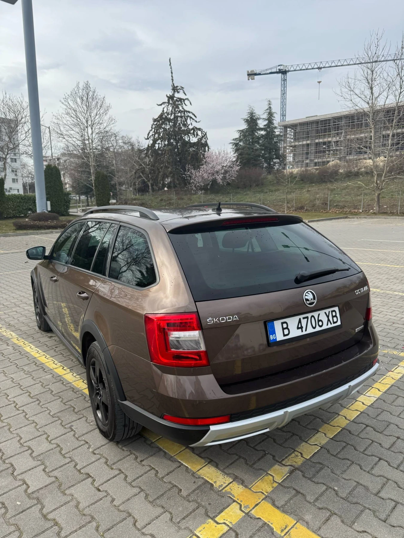 Skoda Octavia Scaut Лизинг без първоначална вноска - изображение 8