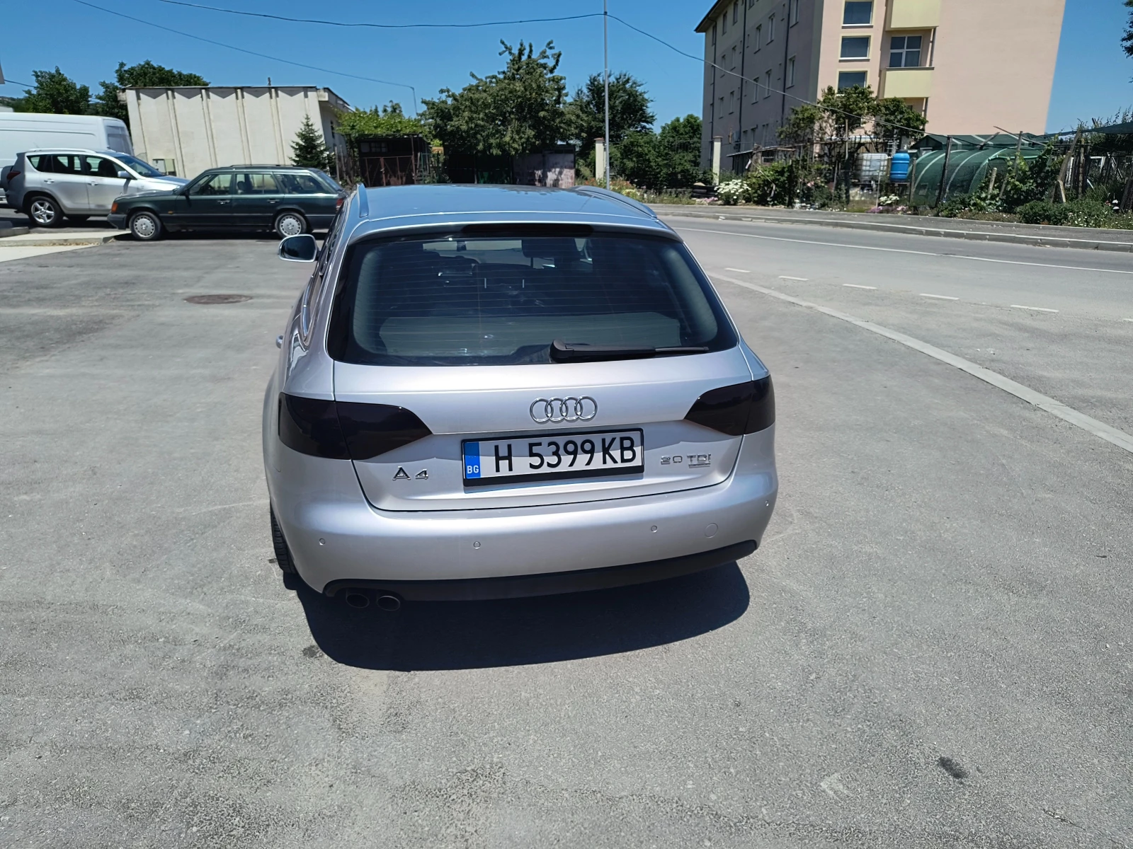Audi A4  - изображение 2