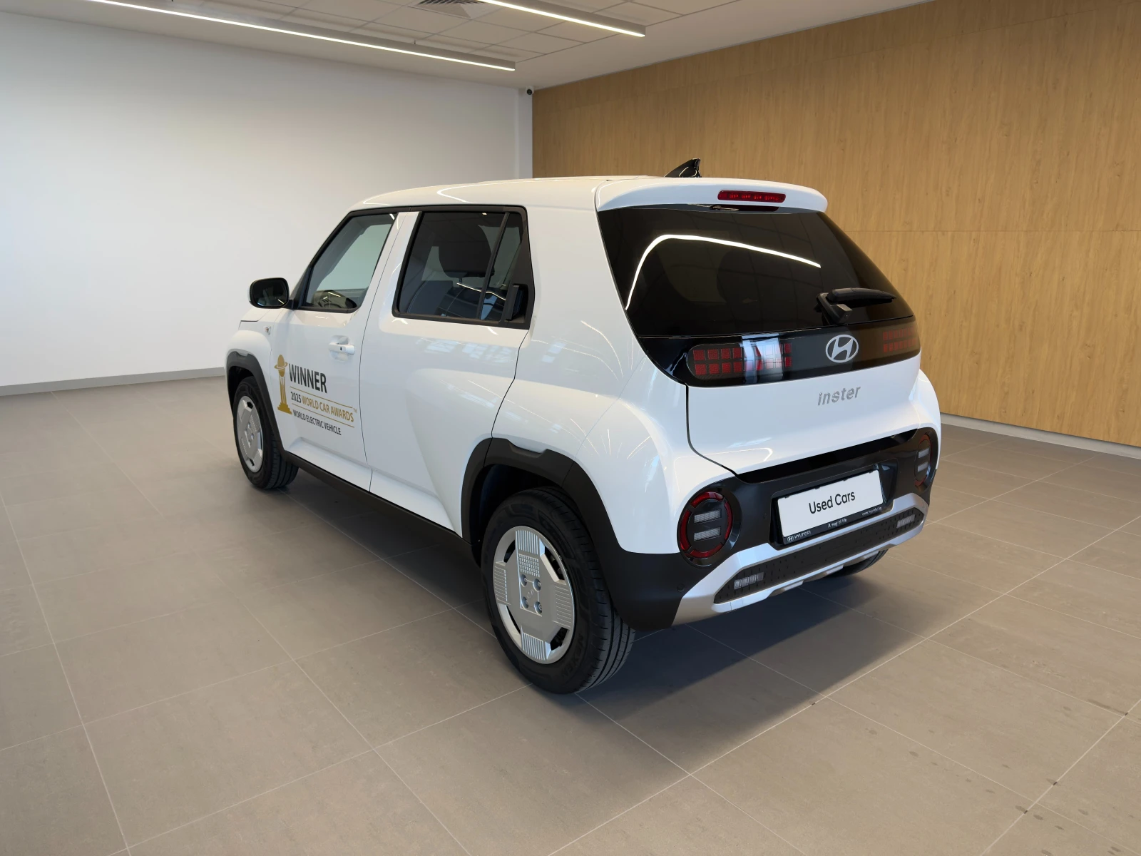 Hyundai Inster BUSINESS 49 kWh - изображение 3