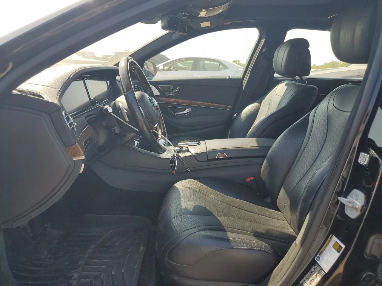 Mercedes-Benz S 550 4MATIC * Възможност за Лизинг*  - изображение 7