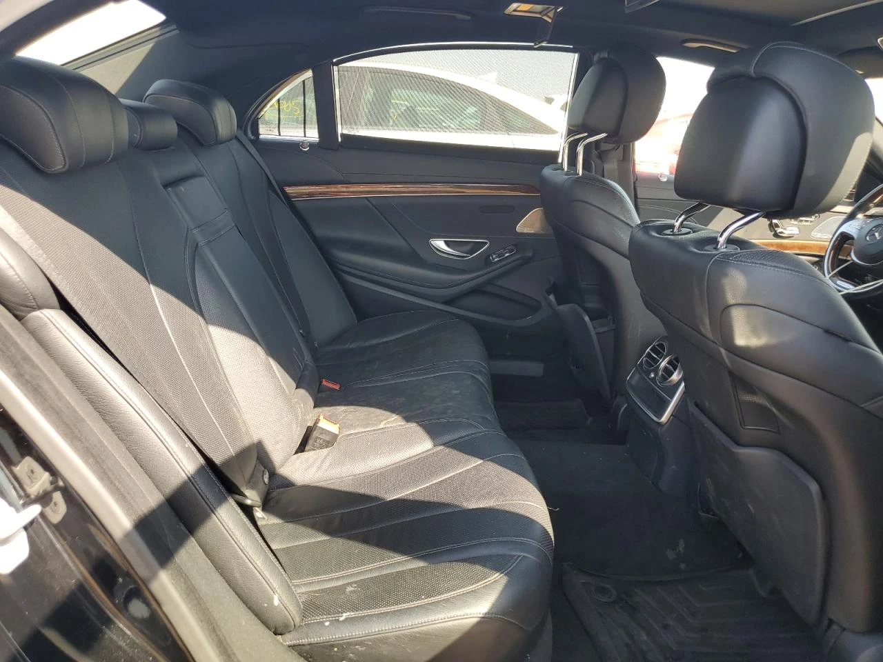 Mercedes-Benz S 550 4MATIC * Възможност за Лизинг*  - изображение 10