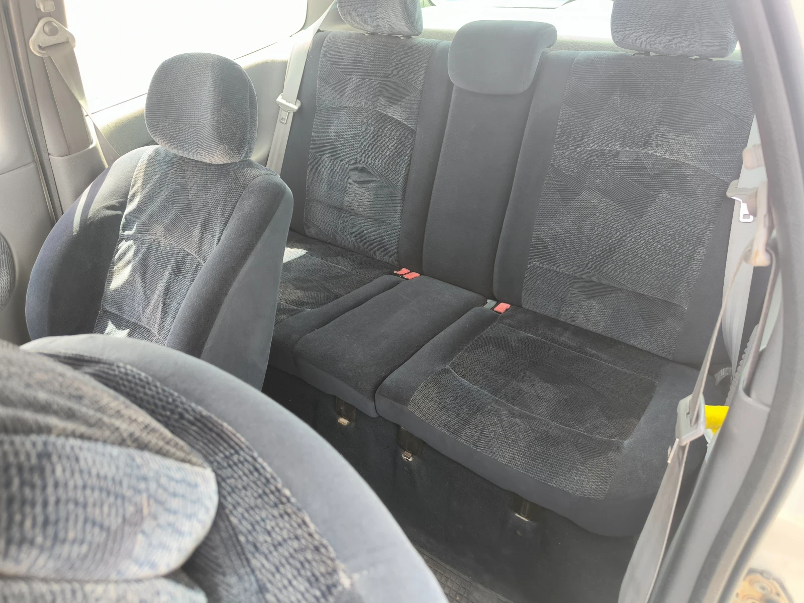 Renault Clio 1.6 16V - изображение 9