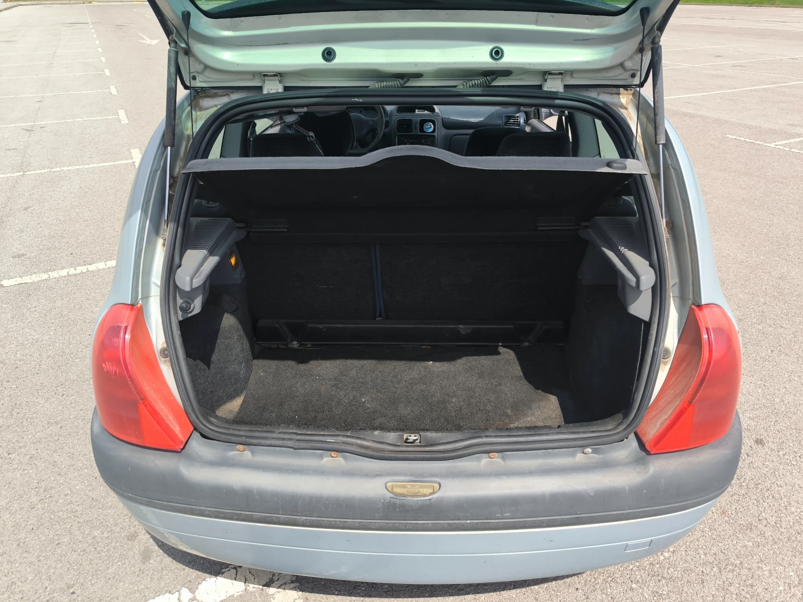 Renault Clio 1.6 16V - изображение 10