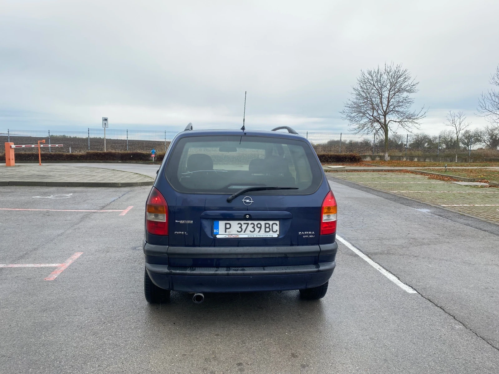 Opel Zafira 2.0 DTL 101 - изображение 6