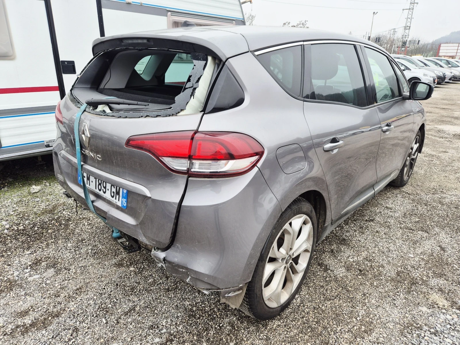 Renault Scenic 1.7dCi, УДАРЕН, ЕВРО 6 - изображение 6