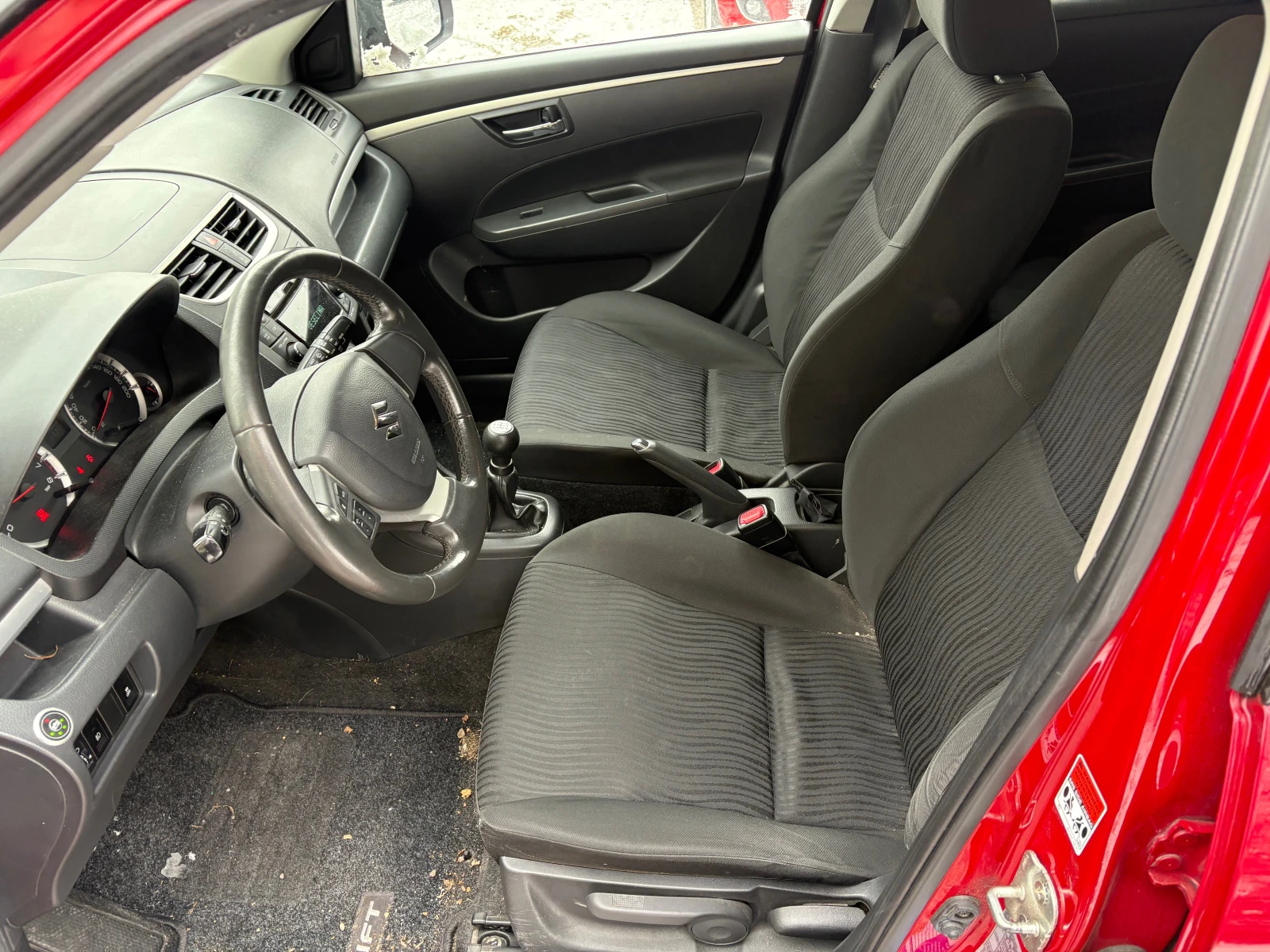 Suzuki Swift 1.2i газов инжекцион - изображение 8