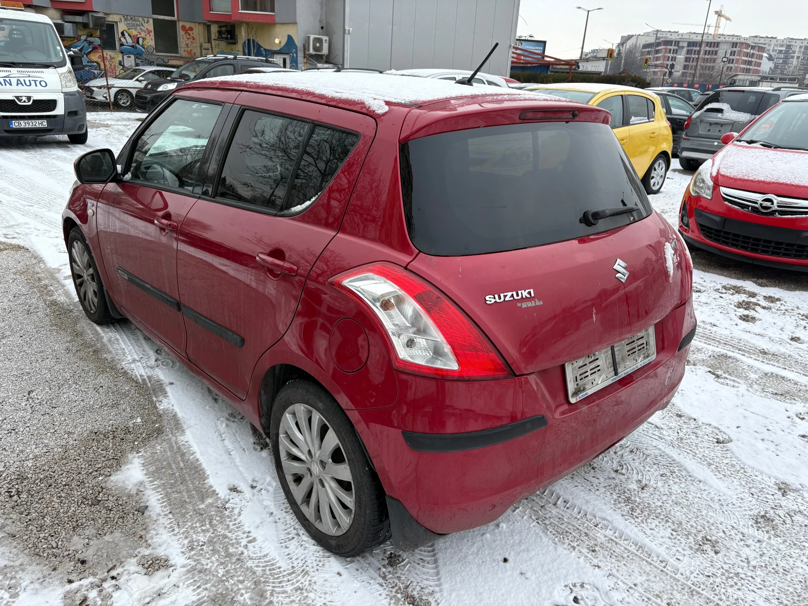 Suzuki Swift 1.2i газов инжекцион - изображение 6