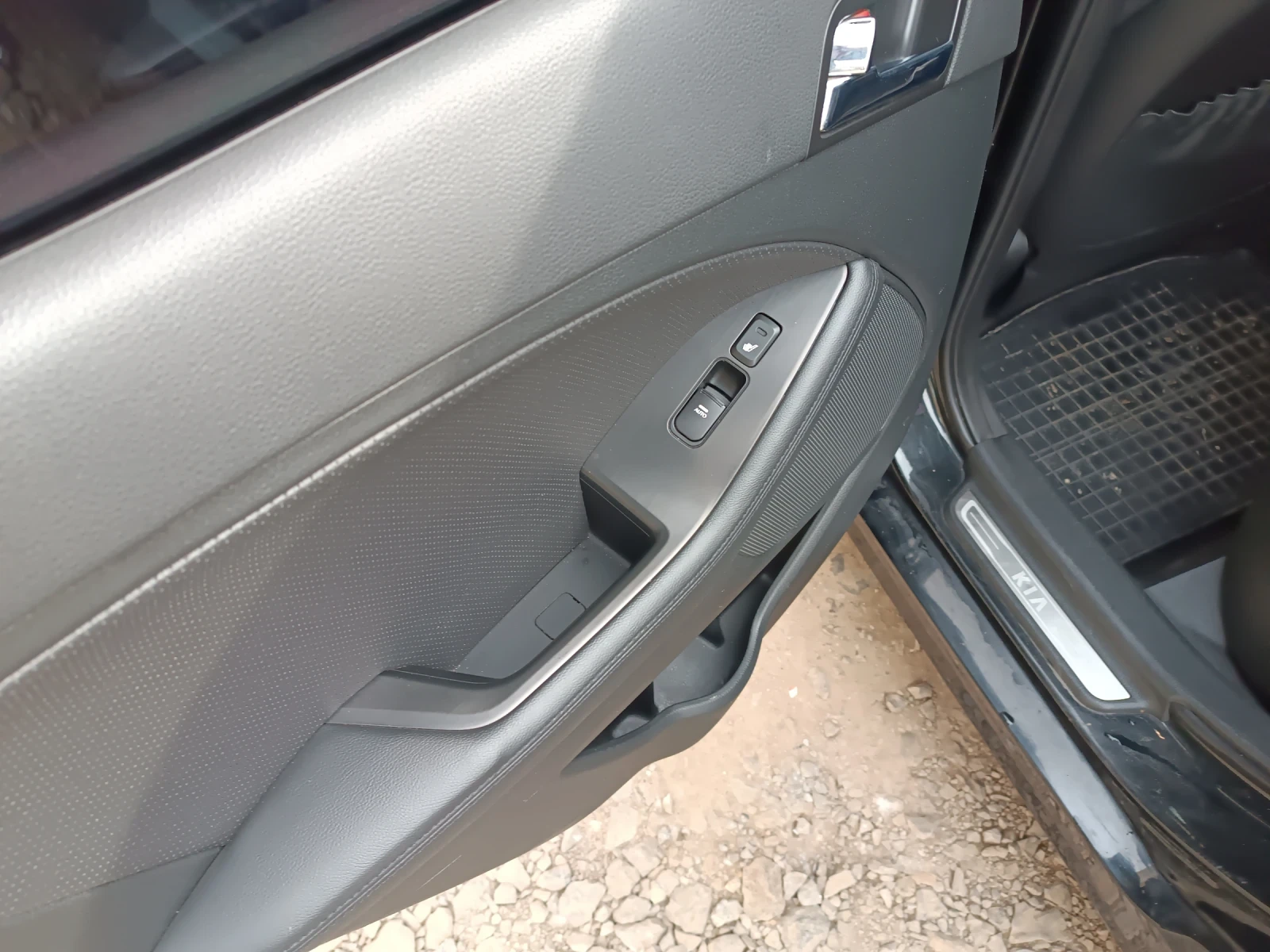 Kia Optima 2.0 HYBRID  | Mobile.bg � ����������� 16