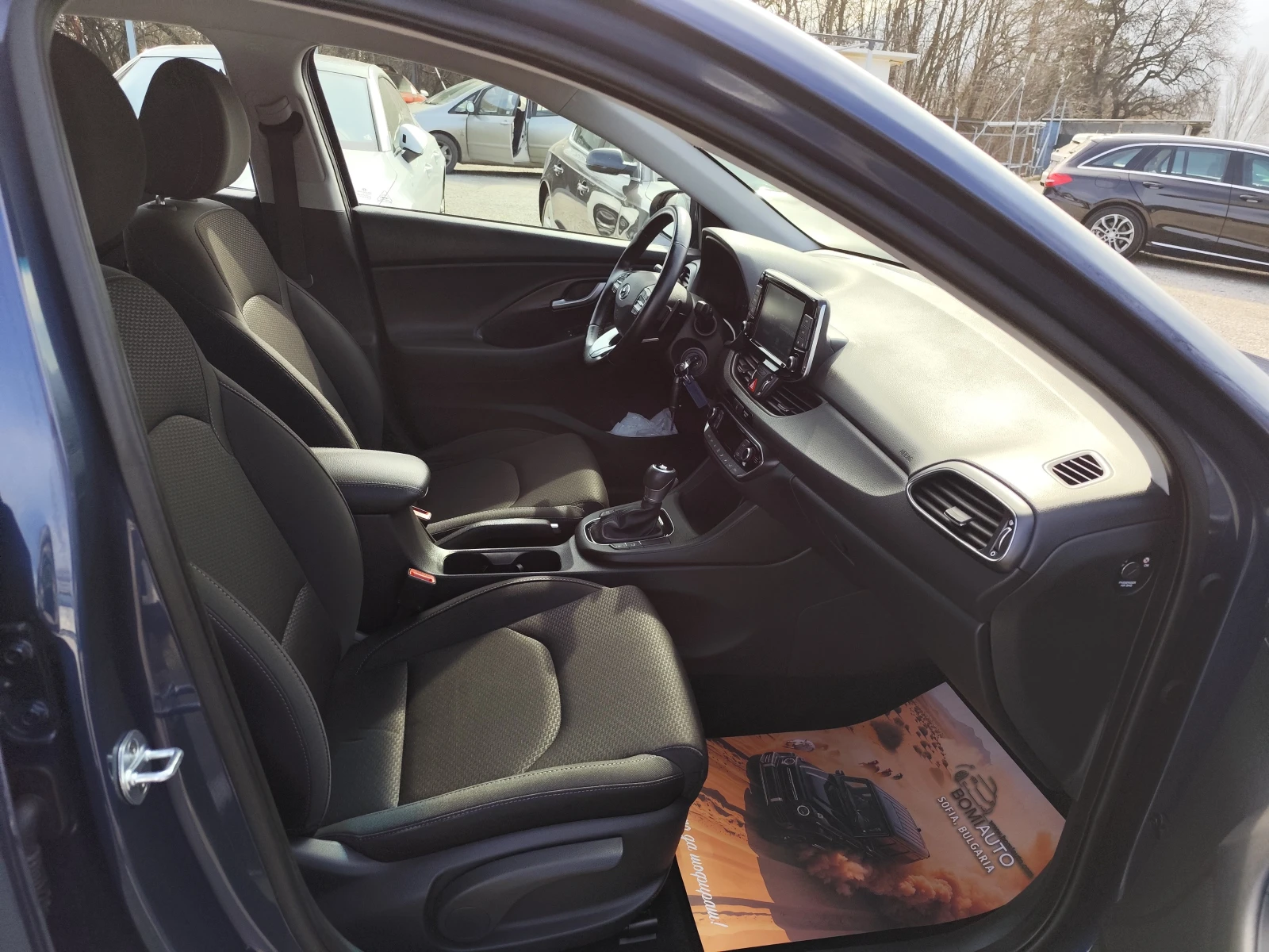 Hyundai I30 1.6CRDi* АВТОМАТИК* LED/XENON* EURO6B* , снимка 13 - Автомобили и джипове - 53782167