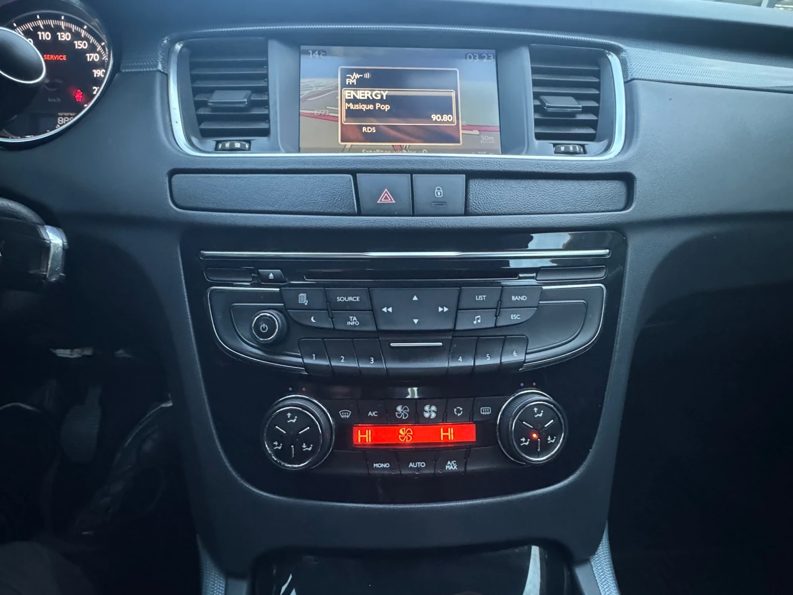 Peugeot 508 1.6HDI, снимка 9 - Автомобили и джипове - 54005760