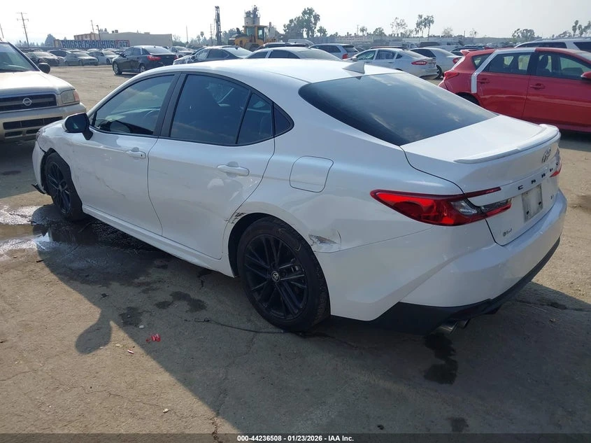 Toyota Camry 2.5l Se, снимка 3 - Автомобили и джипове - 54121828