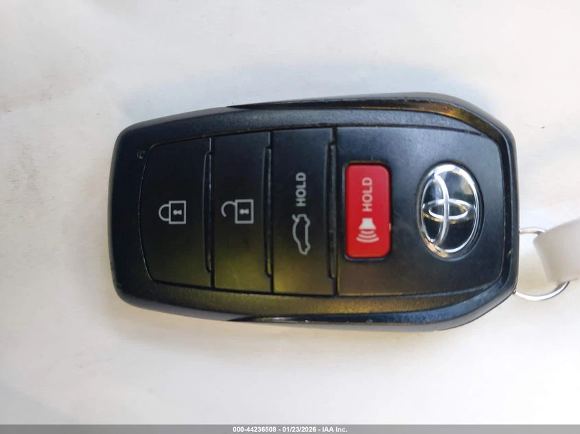 Toyota Camry 2.5l Se, снимка 11 - Автомобили и джипове - 54121828