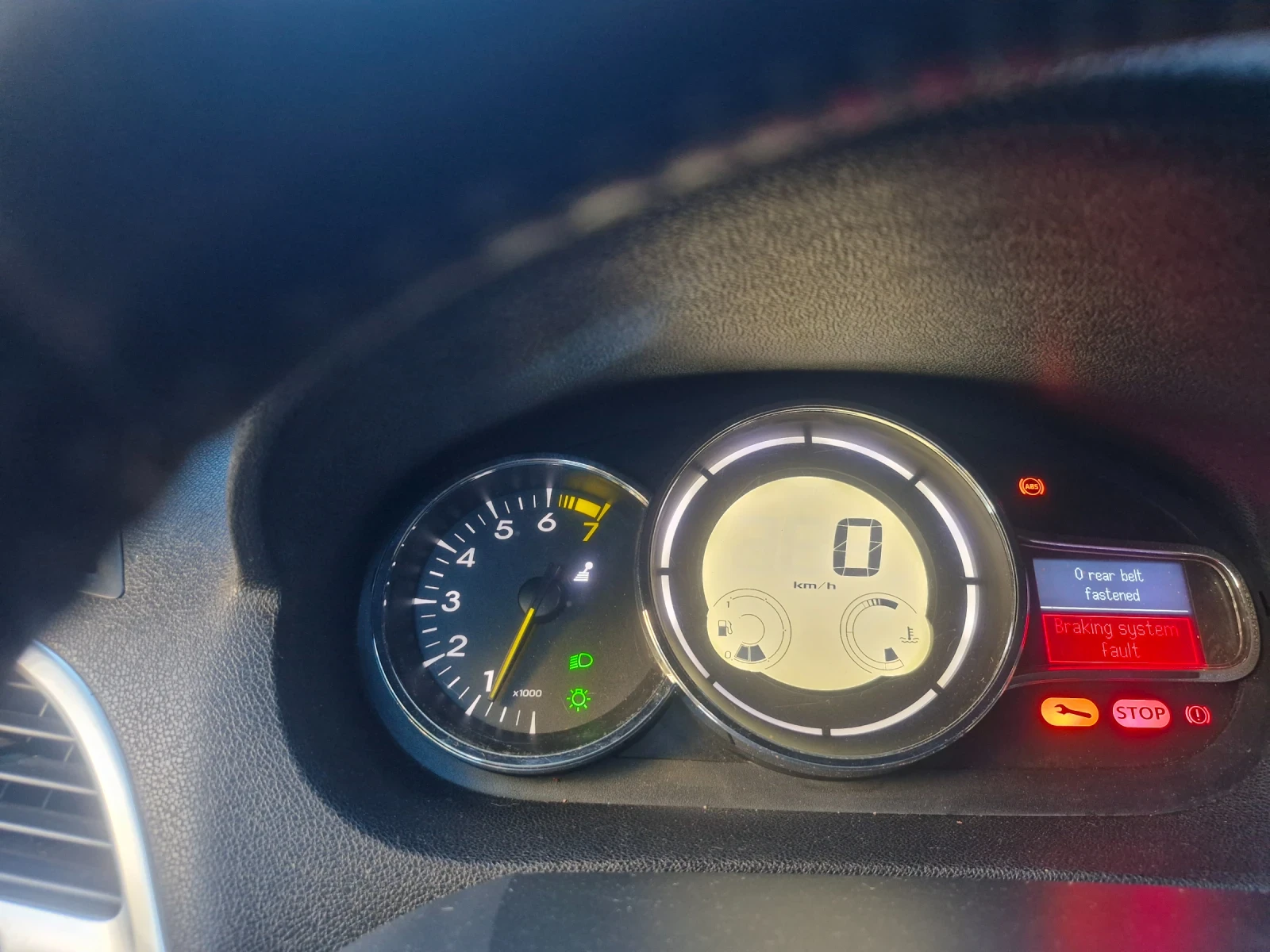 Renault Megane, снимка 7 - Автомобили и джипове - 54546947