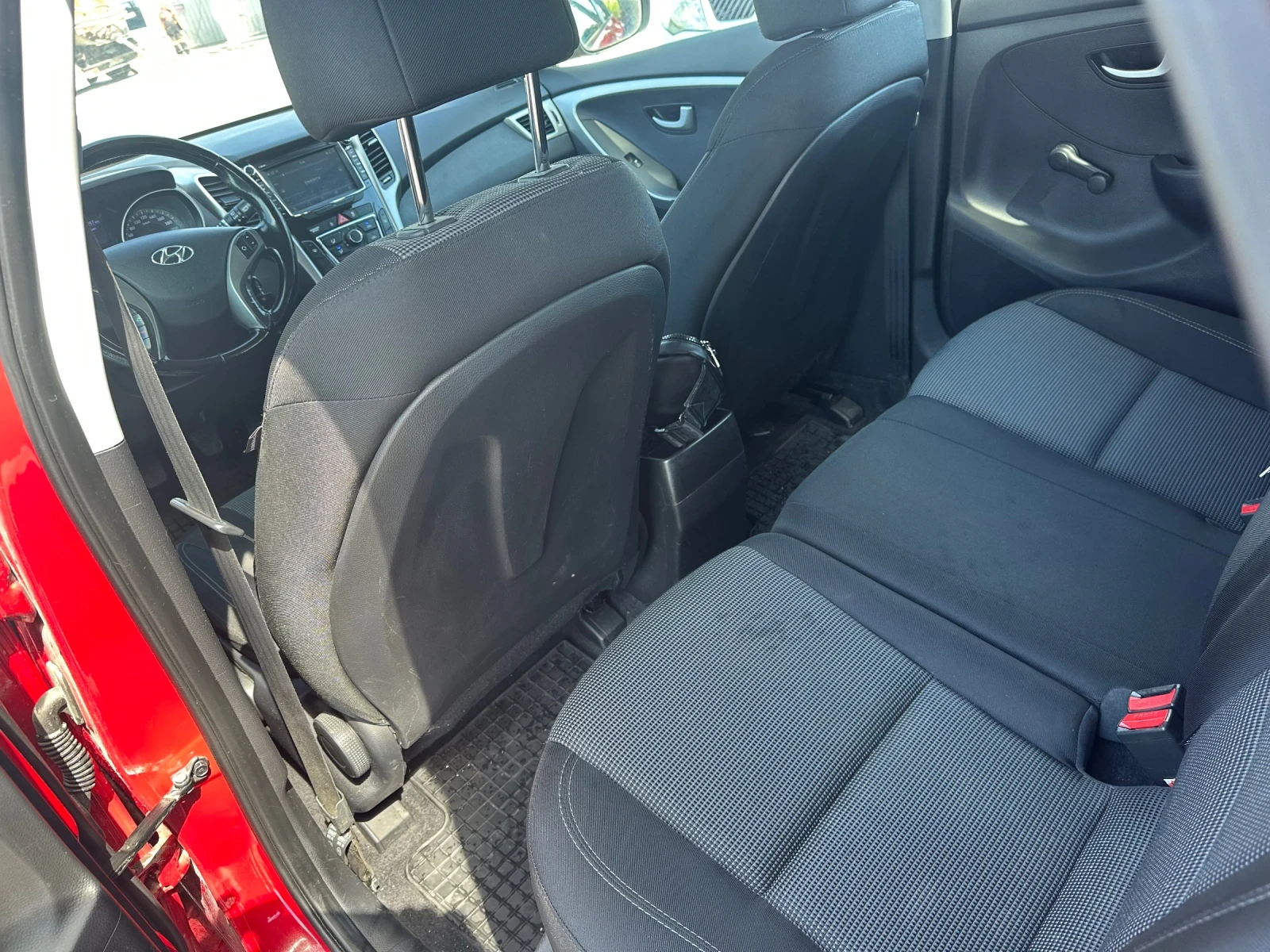 Hyundai I30, снимка 10 - Автомобили и джипове - 54595170