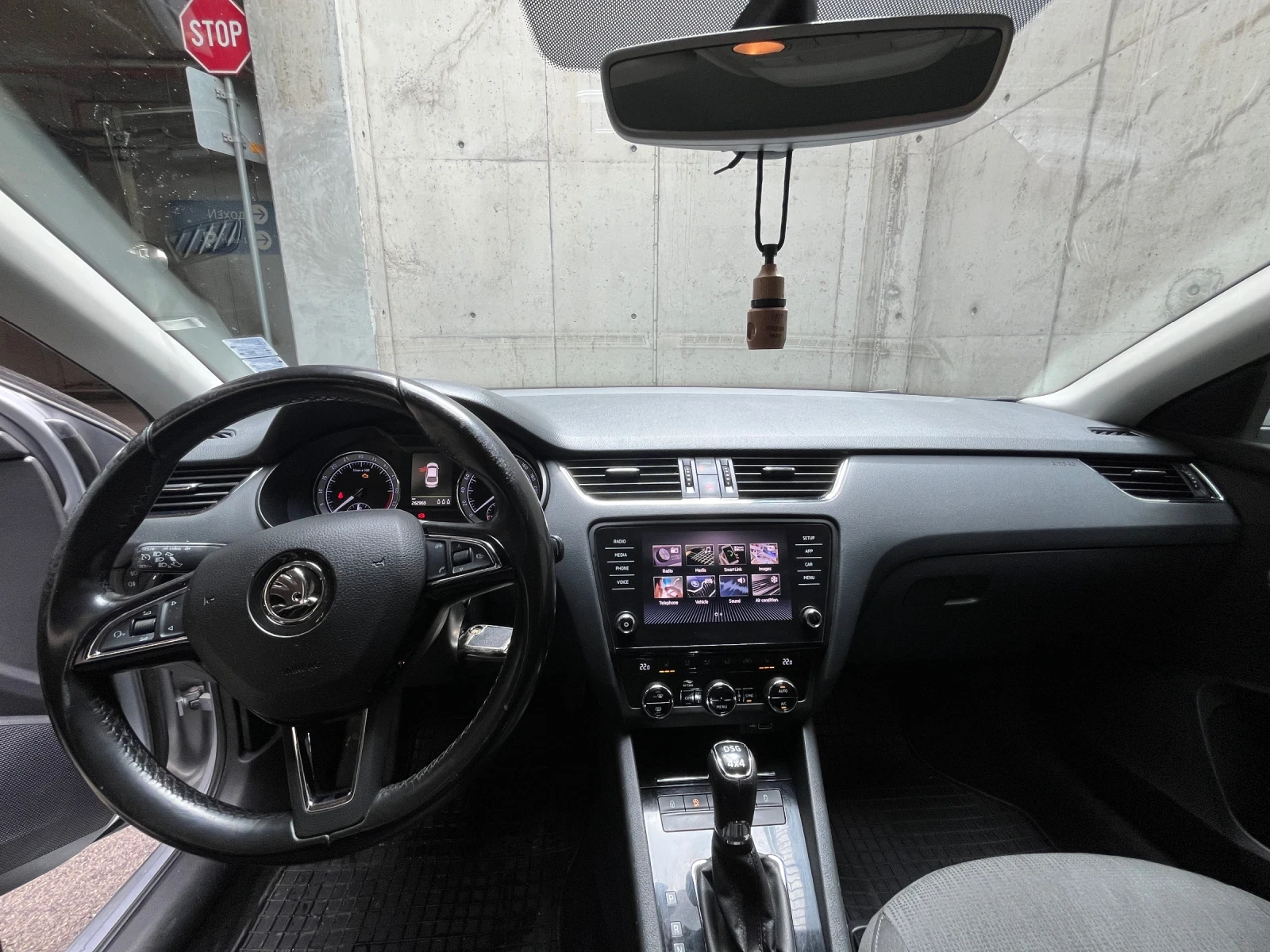 Skoda Octavia, снимка 13 - Автомобили и джипове - 54698760