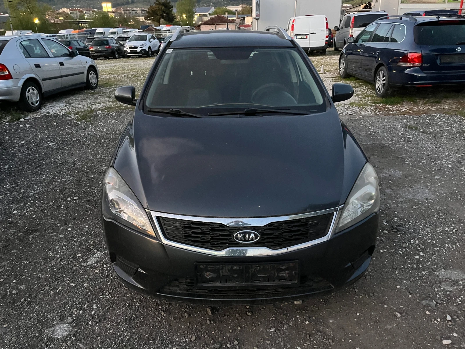 Kia Ceed 1.6crdi | Mobile.bg � ����������� 2