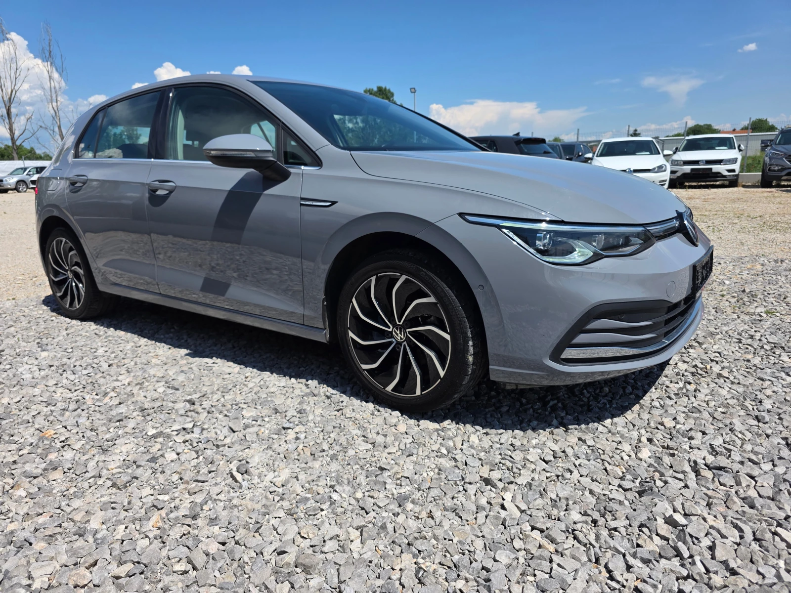 VW Golf VIII-2.0 TDI-115 hp-Style, снимка 3 - Автомобили и джипове - 54861483